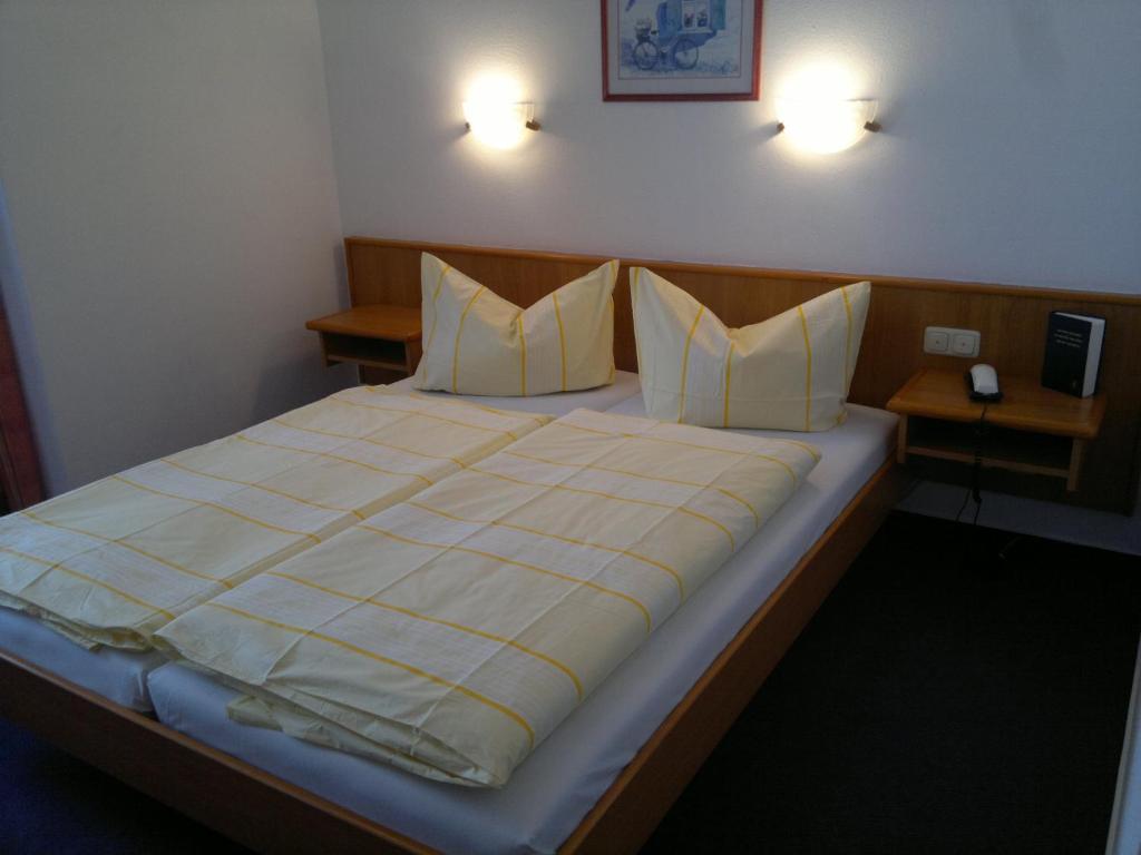 Hotel Zum Schneekopf "Garni" Gehlberg Camera foto